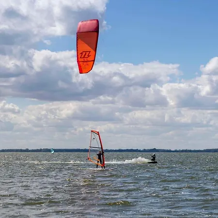 Cafe Knatter Апарт-отель Иккериц