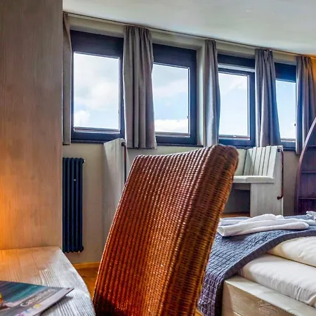 Hotel apartamentowy Cafe Knatter