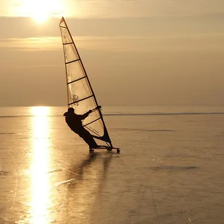 Апарт-отель Cafe Knatter 3*