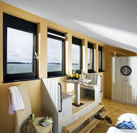 Cafe Knatter Апарт-отель 3*