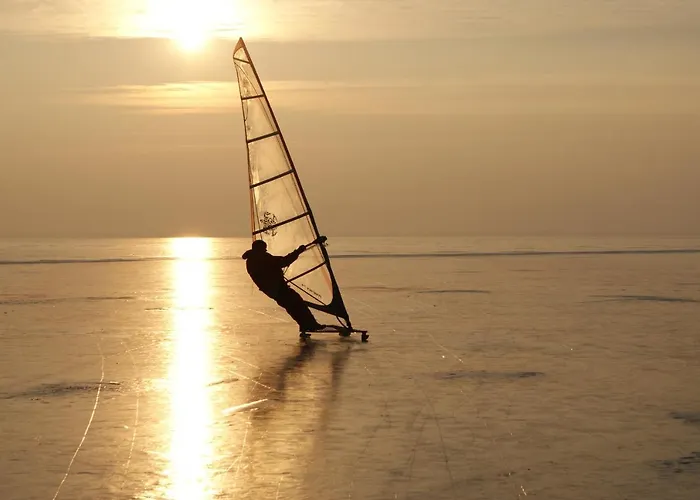 公寓式酒店 克纳特尔公寓式酒店 3*