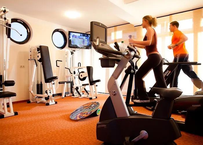 克纳特尔公寓式酒店 3*